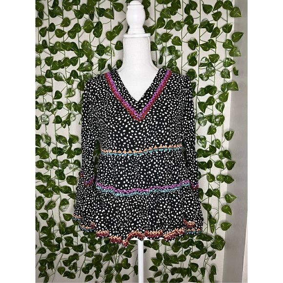 Savanna Jane Embroidered Top - Picture 1 of 6